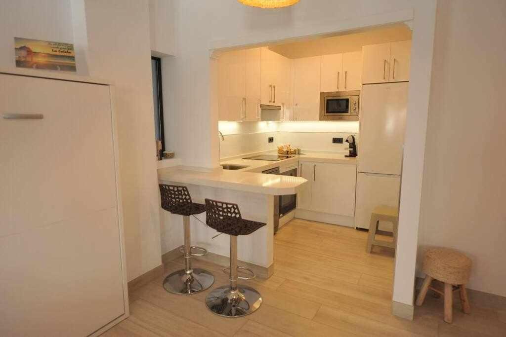 Acogedor Apartamento En La Playa De كاديز المظهر الخارجي الصورة