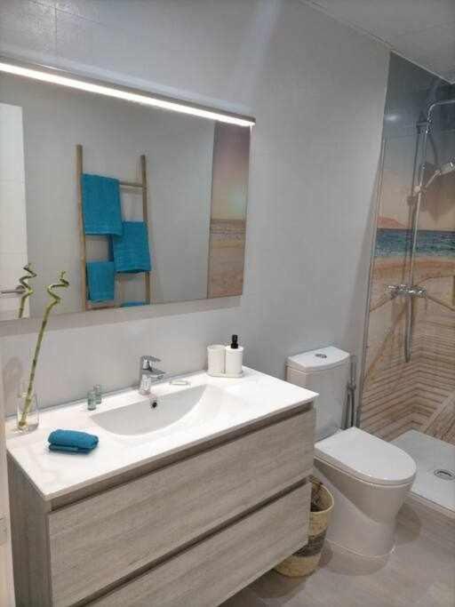 Acogedor Apartamento En La Playa De كاديز المظهر الخارجي الصورة